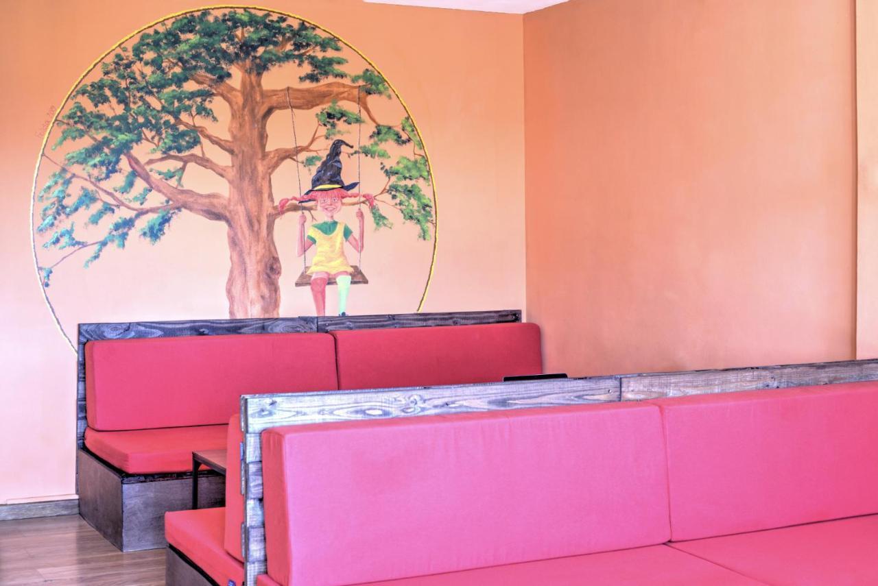 Meiga Backpackers Hostel Santiago de Compostela Exterior photo